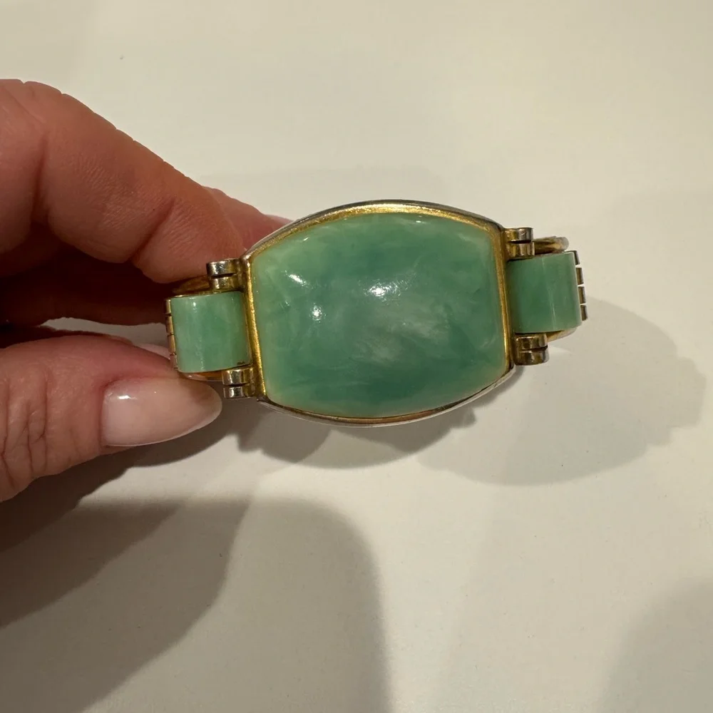 Vintage 1930s Fabon Fse Paris 725 Deposé, Art Deco Bengel Bracelet.
